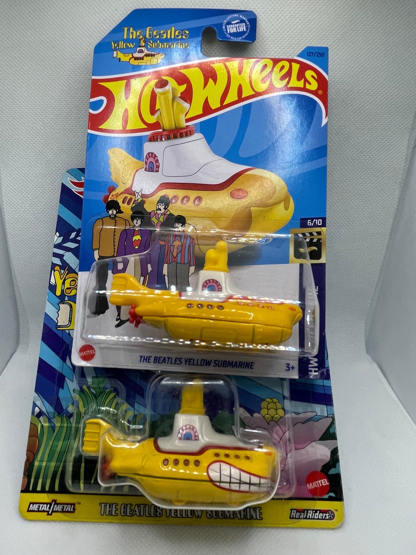 HW The Beatles Yellow Submarine